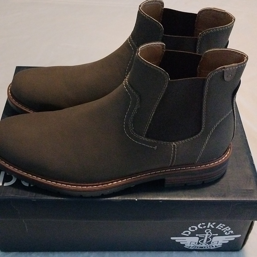Dockers Men's Ransom Chelsea Boots  size 10.5M - Picture 6 of 15